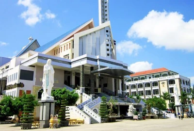 CHO THUÊ XE ĐI NHÀ THỜ CHA DIỆP TẮC SẬY GIÁ RẺ