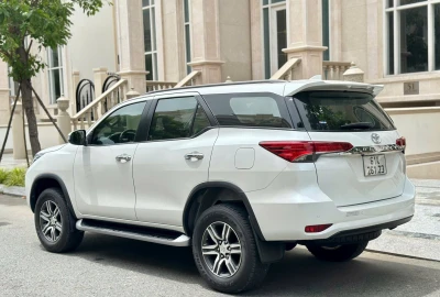 Thuê xe 7 chỗ Fortuner