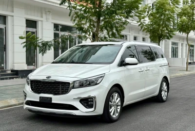 Thuê xe 7 chỗ Sedona