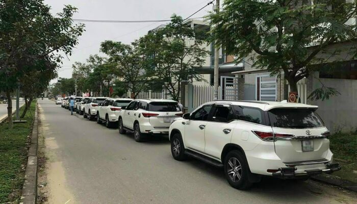 Thuê xe 7 chỗ đi Chùa Bà Châu Đốc giá rẻ có tài