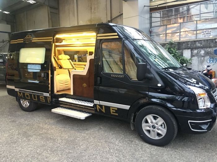Thuê xe Limousin đi Long Xuyên