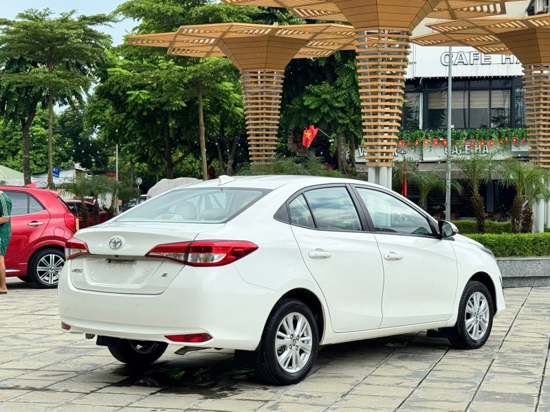 Xe Vios cho thuê có lái đi nội thành HCM