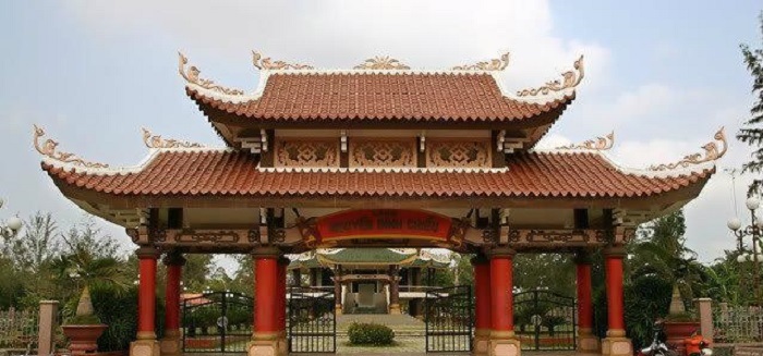 Khu đền thờ Lăng mộ Nguyễn Đình Chiểu Bến Tre